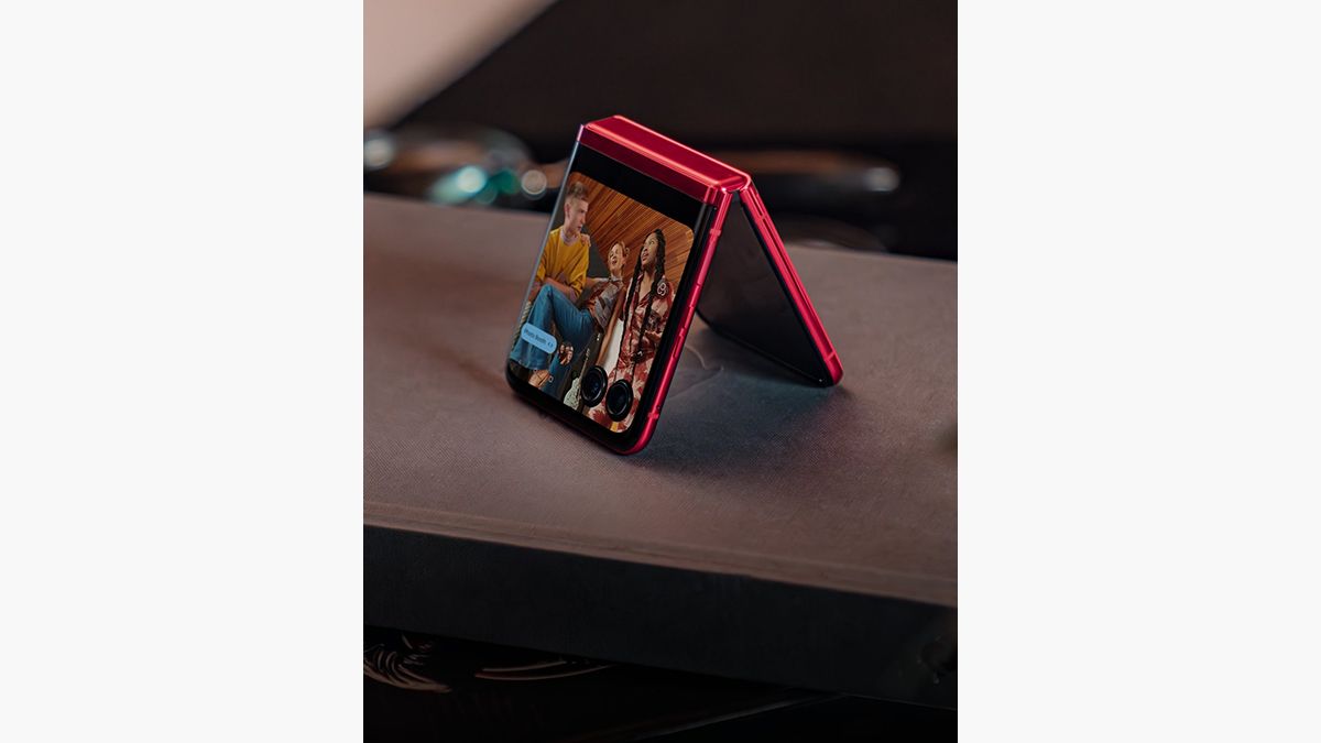 Leaked image of the Motorola Razr 2023 showing the phone in use