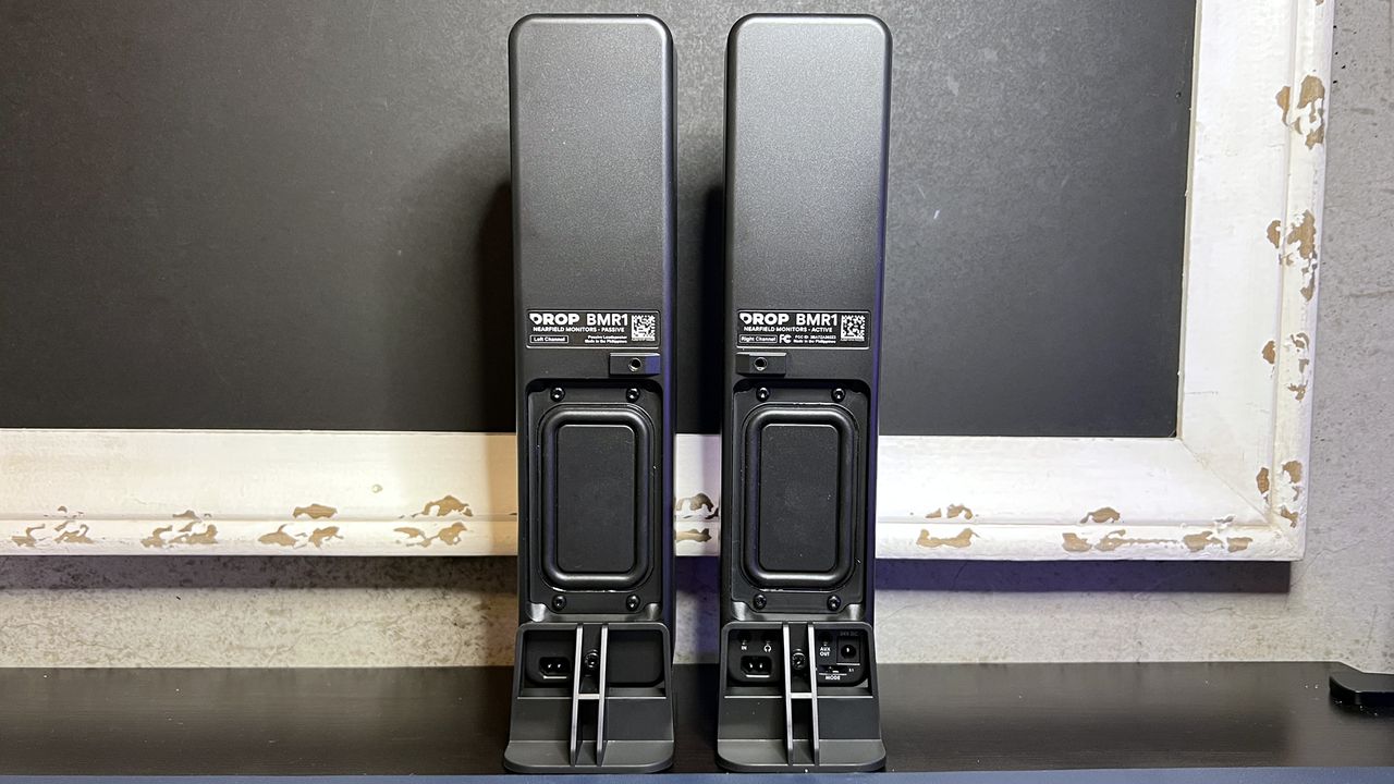 Drop BMR1 Nearfield Monitors