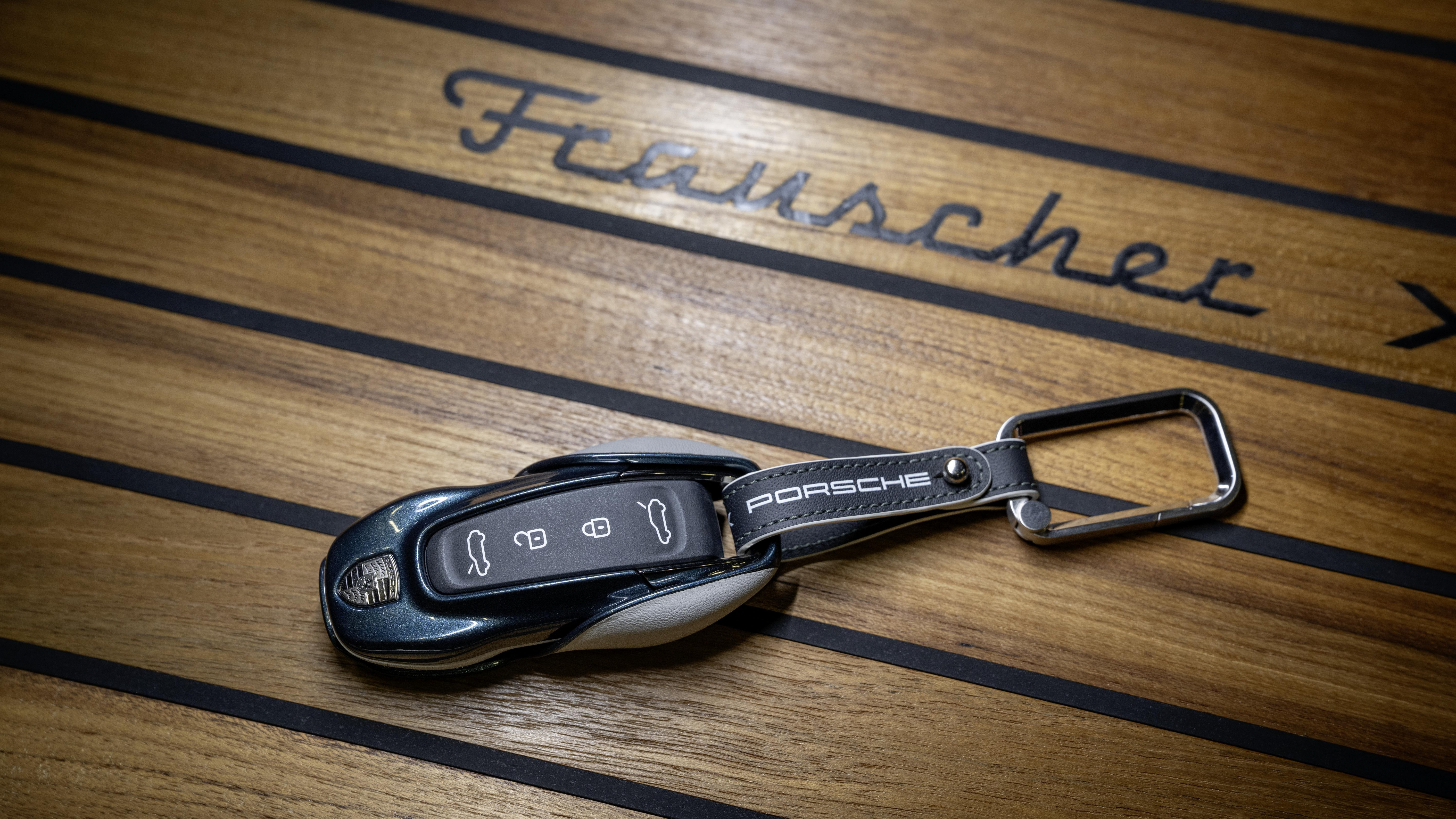 Frauscher x Porsche 790 Spectre