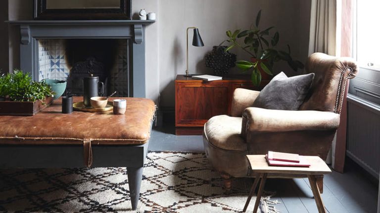 51 Grey Living Room Ideas That Prove, Dark Grey Floor Living Room Ideas