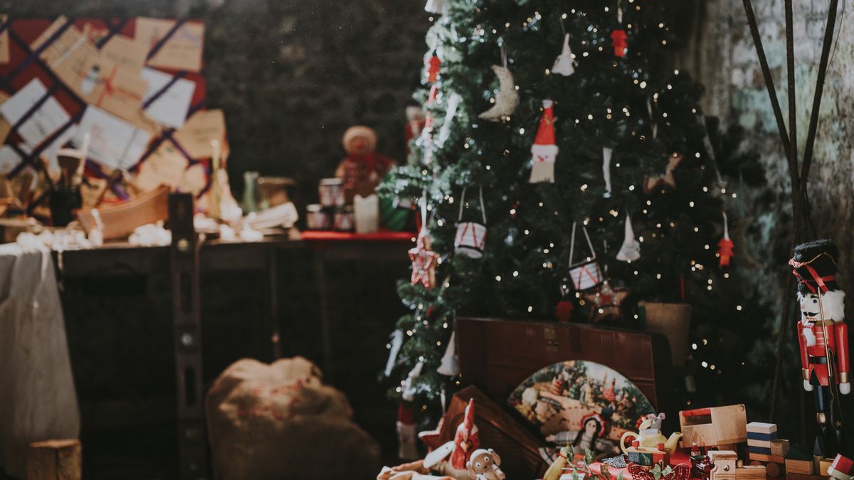 christmas traditions from around the world