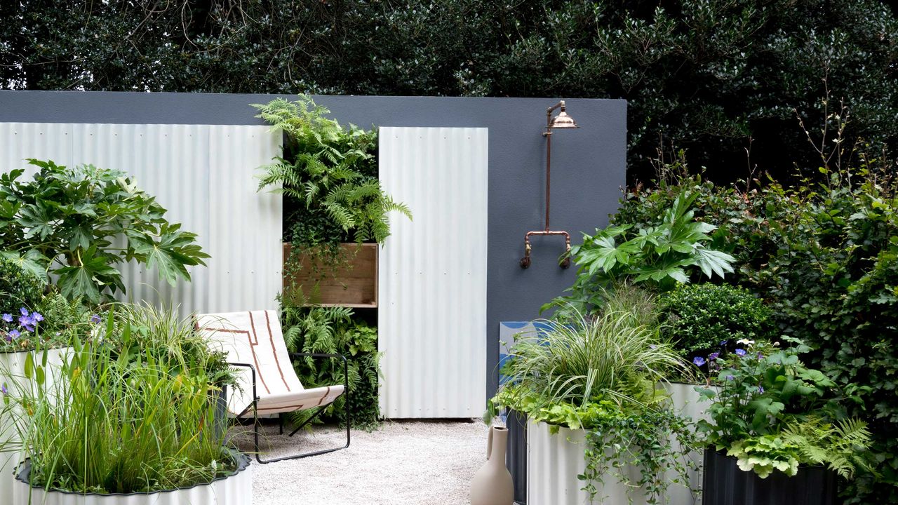 outdoor shower ideas: the hot tin roof by Ellie Edkins at Chelsea flower show 2021