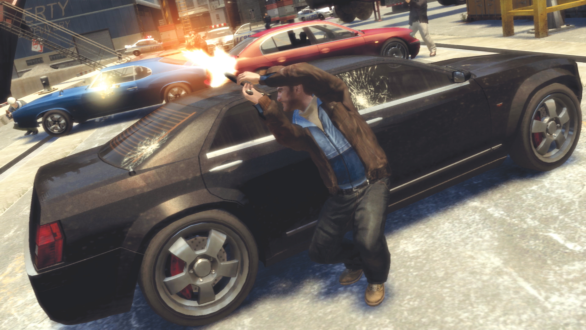 GTA 4 Der Protagonist Nico Bellic feuert eine Waffe ab, während er ein Auto als Deckung nutzt