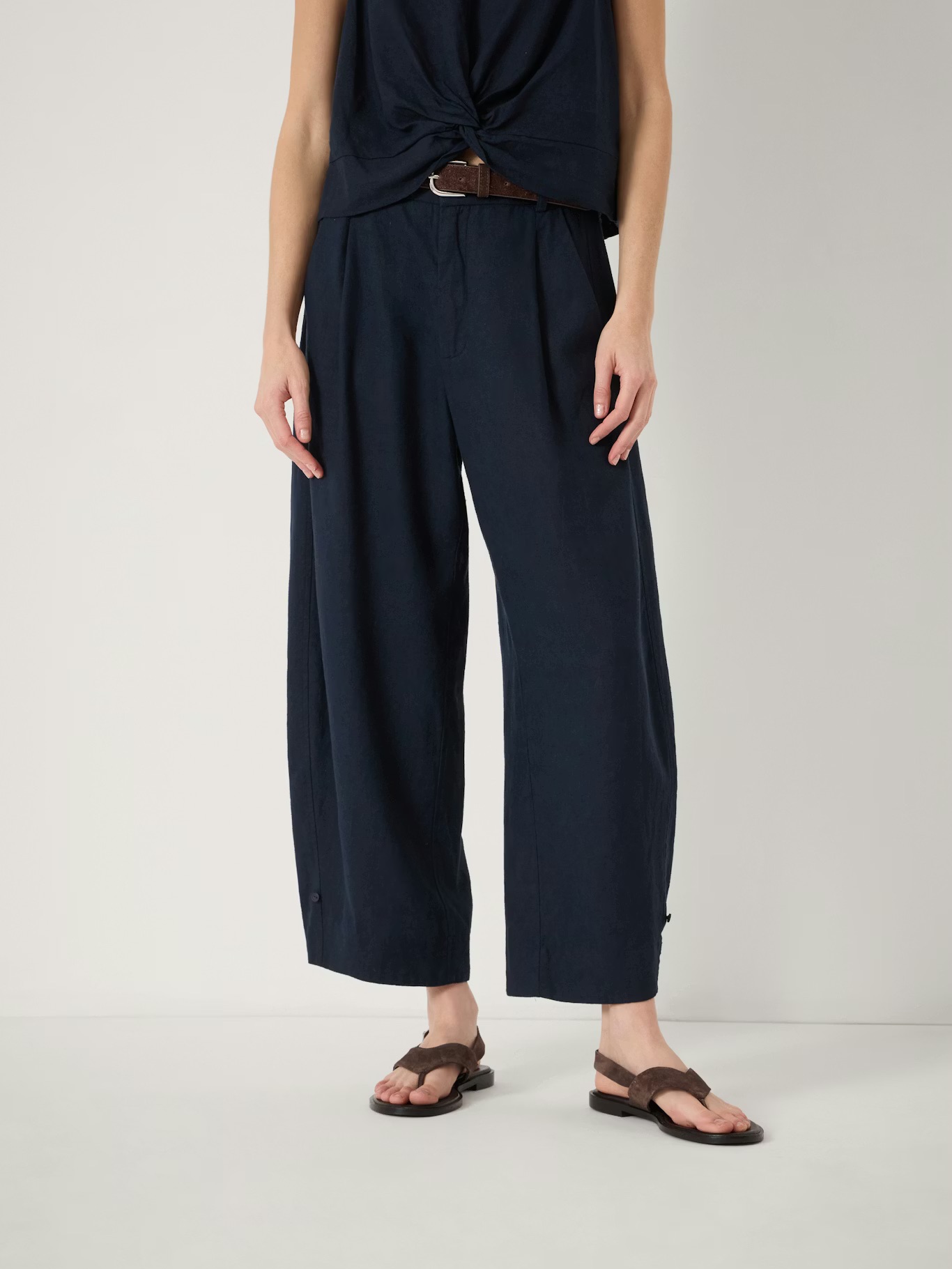 Hush, Dania Linen Blend Barrel Leg Trousers