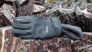 Black waterproof winter cycling gloves