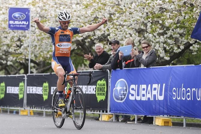 Joseph Cooper (Huon-Genesys) celebrates his win