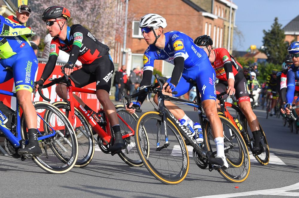 Davide Martinelli (Quick-Step Floors) and Miles Scotson (BMC Racing)