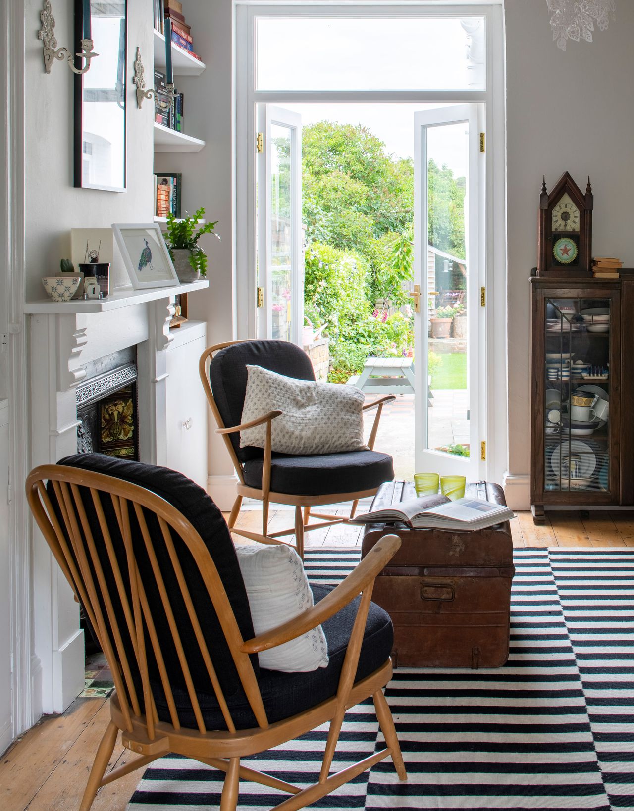 10 living room rug ideas to switch up your space instantly | Real Homes