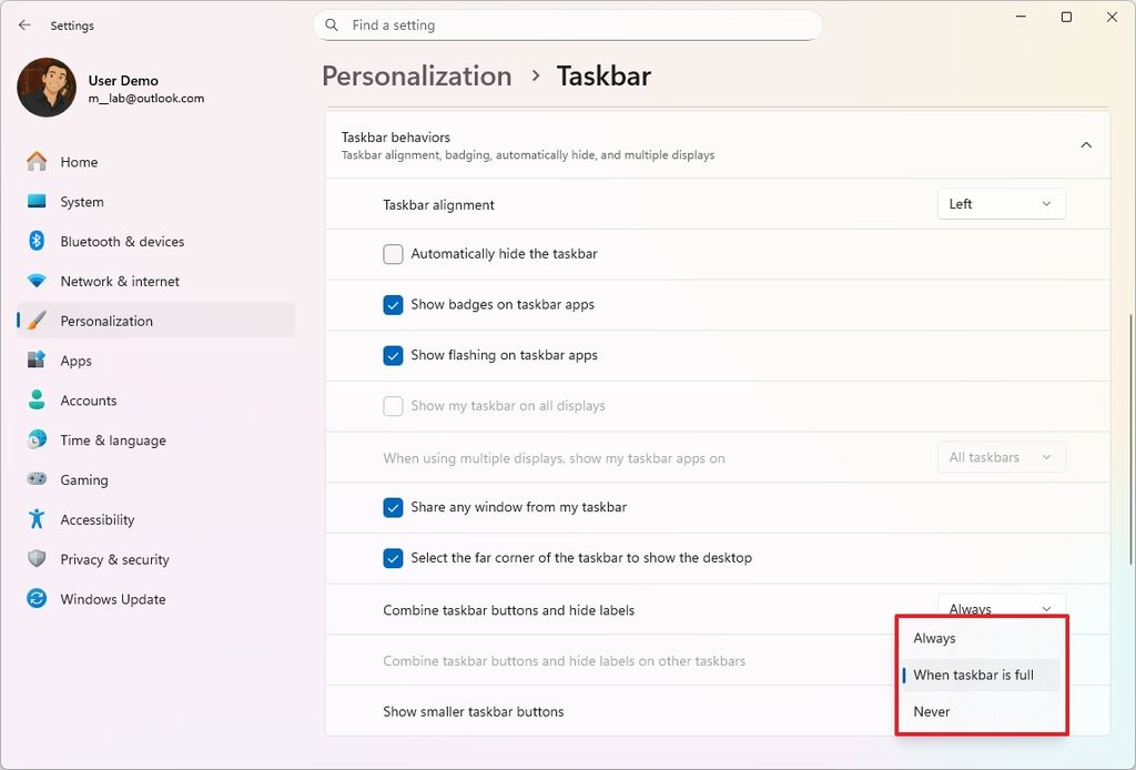 Windows 11 Settings smaller icons for Taskbar