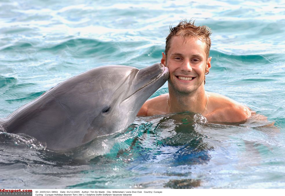 A dolphin and Tom Boonen, Curacao 2005