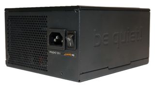 be quiet! Straight Power 11 550W Platinum angle