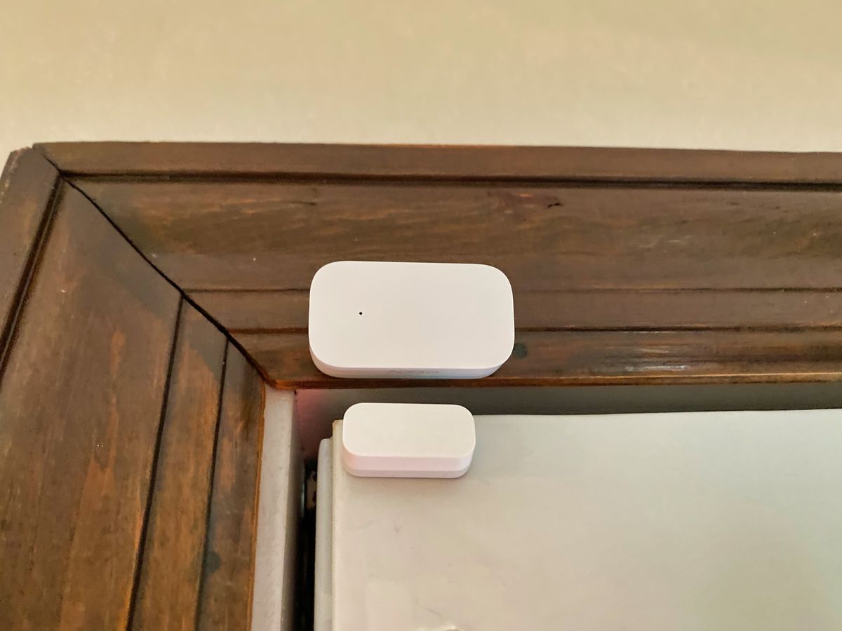 Aqara door sensor
