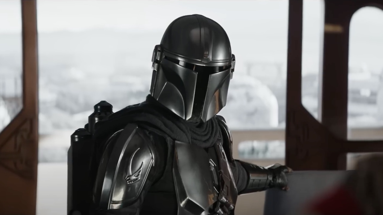 9 The Mandalorian Behind-The-Scenes Secrets About Pedro Pascal's