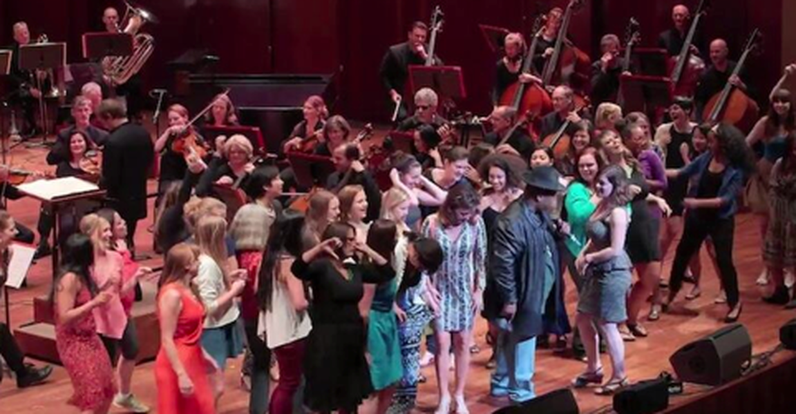 Sir Mix-A-Lot&amp;#039;s &amp;#039;Baby Got Back&amp;#039; gets the full orchestra treatment