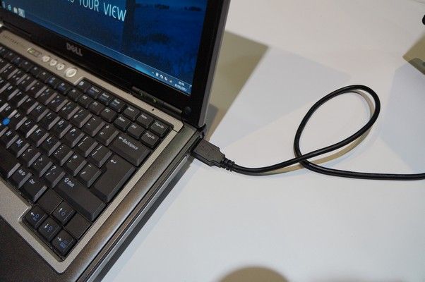 One Plug to Rule Them All: USB-Powered Notebook Shown at CES | Laptop Mag