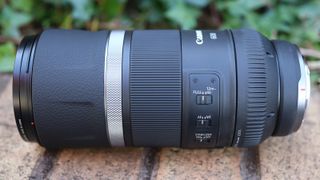 Canon RF 600mm f/11 IS STM