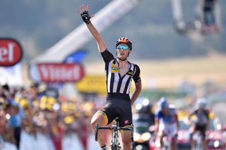 Steven Cummings wins stage 14 of the 2015 Tour de France.