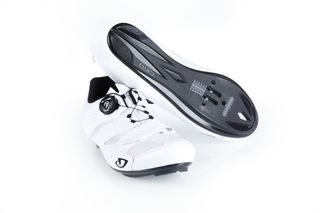 Giro cycling shoes: Giro Savix II