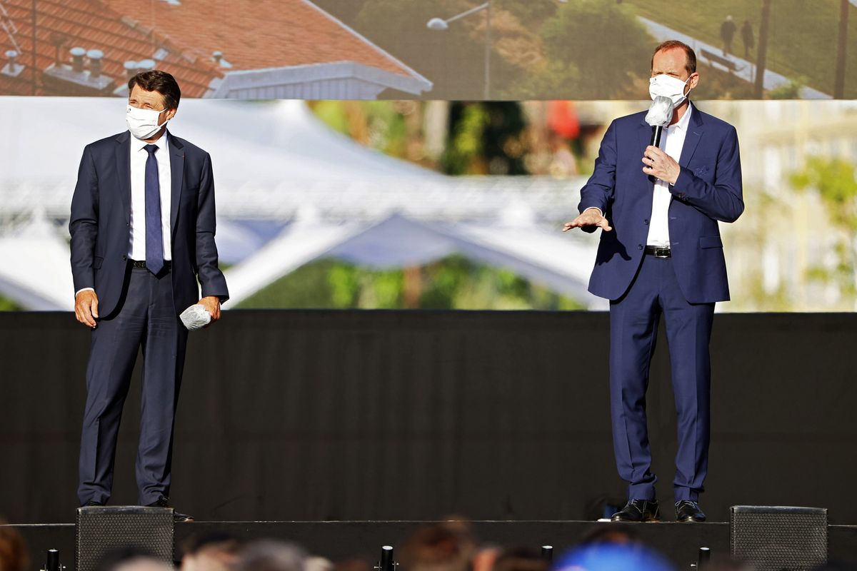 Tour de France 2020 - 107th Edition - Teams Presentation - 27/08/2020 - Christian Estrosi (FRA - Mayor of Nice) - Christian Prudhomme (FRA - ASO) - photo Jan De Meuleneir/PN/BettiniPhoto&Acirc;&copy;2020