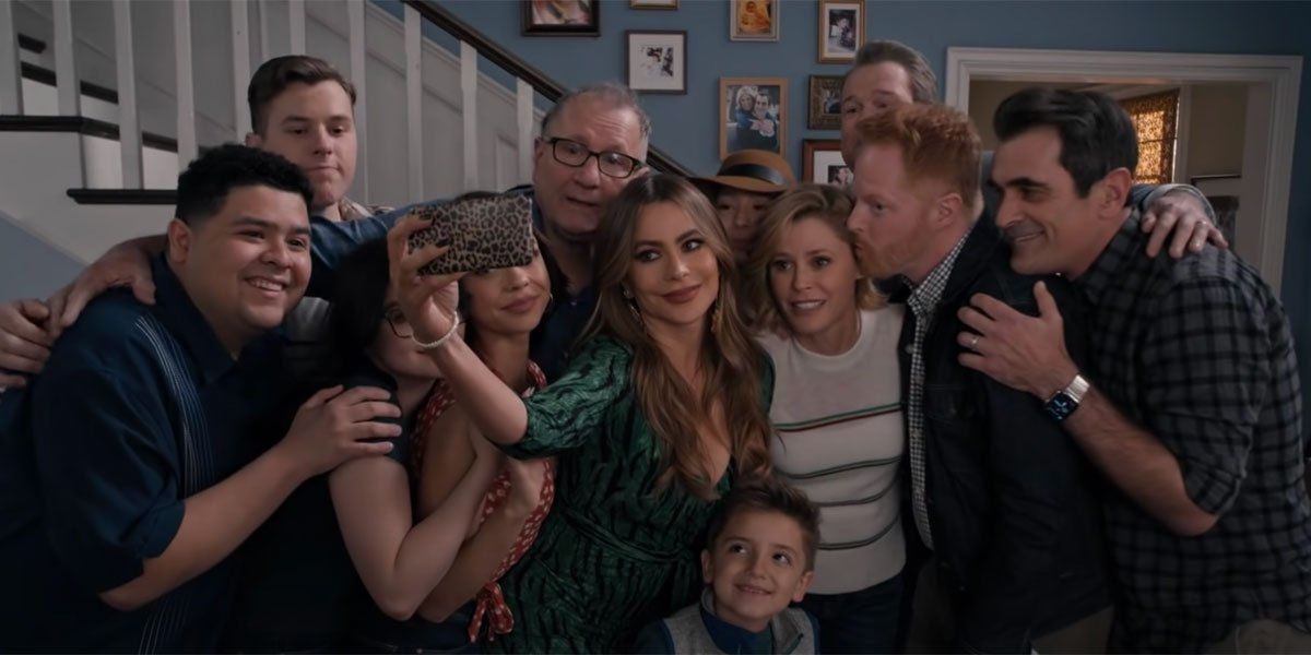 Sofia Vergara Shares Glimpse of 'Modern Family' Cast Reunion