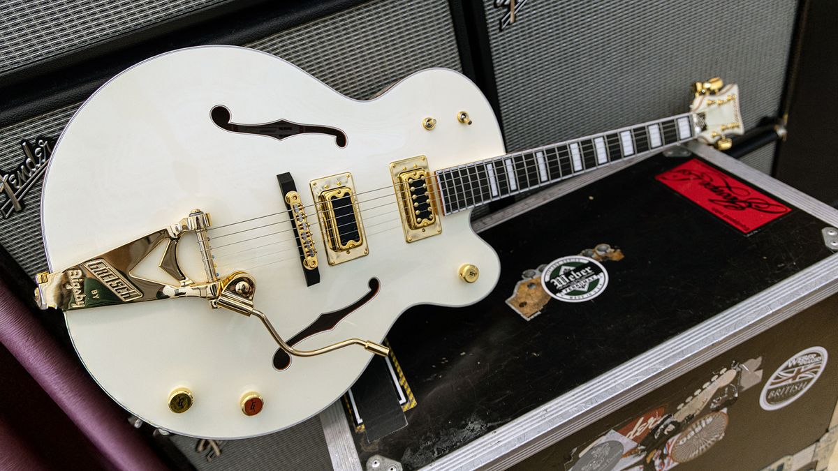 Gretsch 8424 Billy Duffy White Falcon