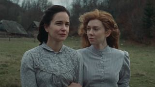 Katherine Waterston and Vanessa Kirby in The World To Come