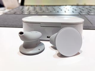 Microsoft Surface Eacbuds