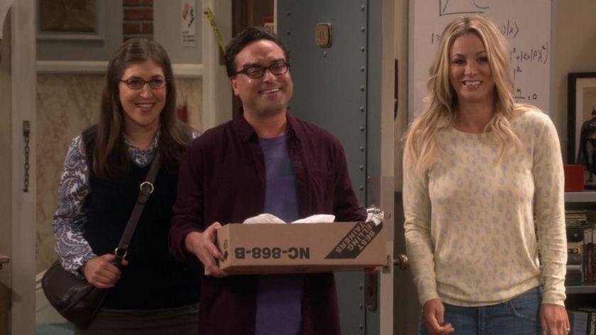 Amy, Leonard and Penny smiling in Sheldon&#039;s apartment on The Big Bang Theory