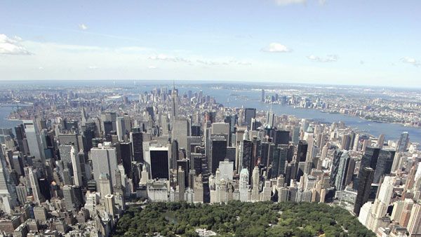 Metropolitan area, City, Residential area, Urban area, Neighbourhood, Landscape, Cityscape, Aerial photography, Bird's-eye view, Urban design,