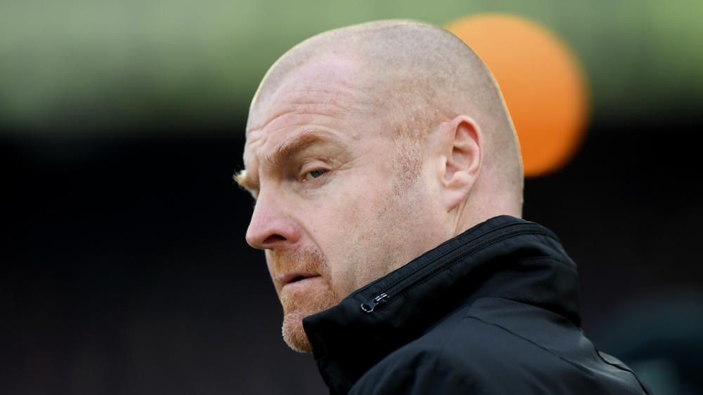 Dyche commits to Burnley to 2022 | FourFourTwo