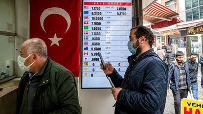 Currency exchange in Istanbul 