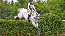 Kitty-King-riding-CRISTAL-FONTAINE-in-OI-Section-P-during-Aston.jpg