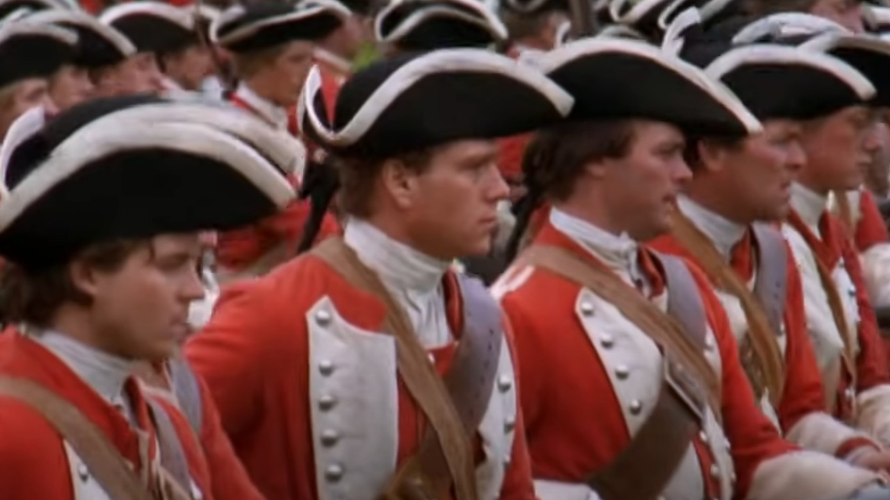 Ryan O'Neal amidst other soldiers in Barry Lyndon