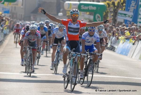 Daniele Bennati (Leopard Trek) takes home his third stage in Sarthe