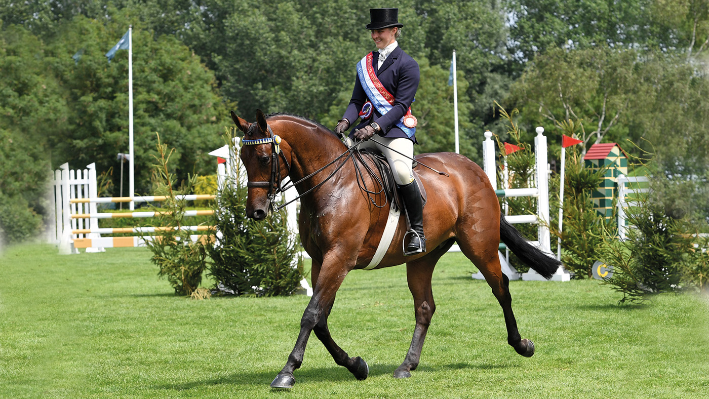Hannah Horton and Buriana Larkrise, showing champions