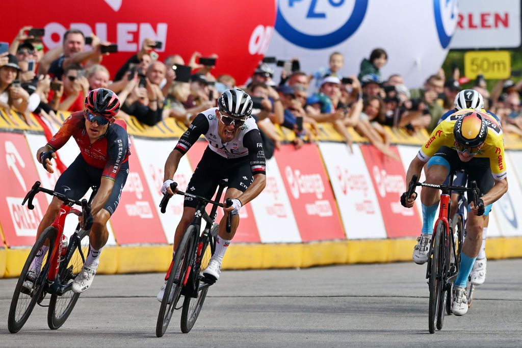 DUSZNIKIZDROJ POLAND JULY 31 EDITORS NOTE Alternate crop LR Micha Kwiatkowski of Poland and Team INEOS Grenadiers Rafa Majka of Poland and UAE Team Emirates Matej Mohori of Slovenia and Team Bahrain Victorious Yellow leader jersey sprint at finish line during the 80th Tour de Pologne 2023 Stage 3 a 1623km stage from Walbrzych to DusznikiZdroj 668m UCIWT on July 31 2023 in DusznikiZdroj Poland Photo by Dario BelingheriGetty Images