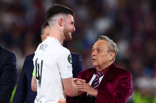 Declan Rice of West Ham United is congratulated by chairman David Sullivan at the end of the UEFA Europa Conference League 2022/23 final match between ACF Fiorentina and West Ham United FC at Eden Arena on June 7, 2023 in Prague, Czech Republic.