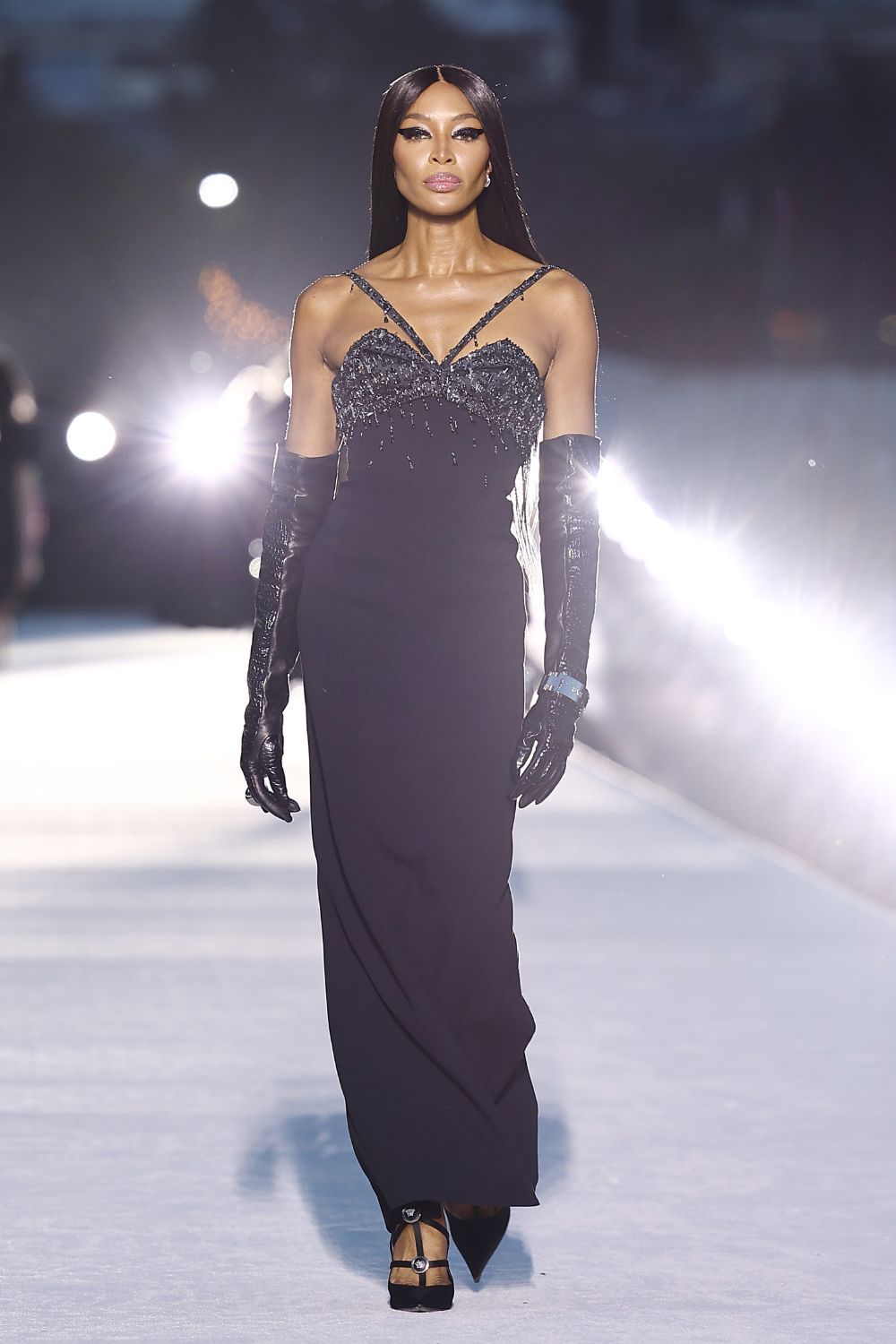 Versace A/W23 Runway Show: Naomi Campbell