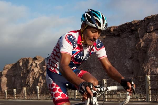 Luis Sepulveda (OGM) keeps himself under control.