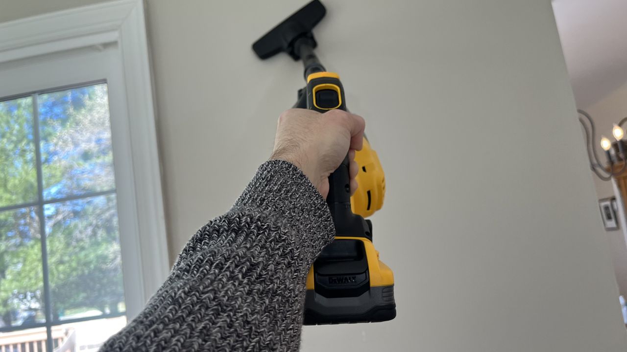 DeWalt 20V Cordless Dry Hand Vacuum