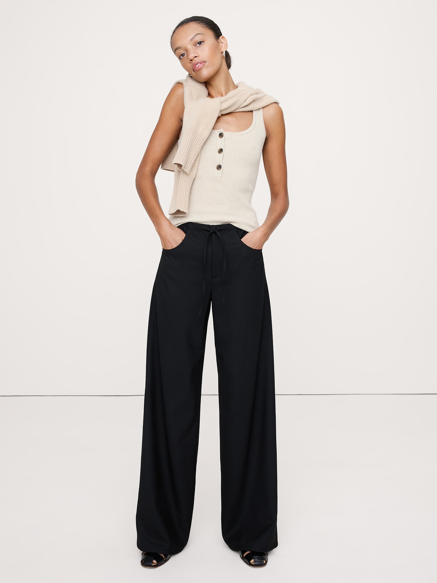 Mid-Rise Wide-Leg Wool-Blend Drawstring Pant