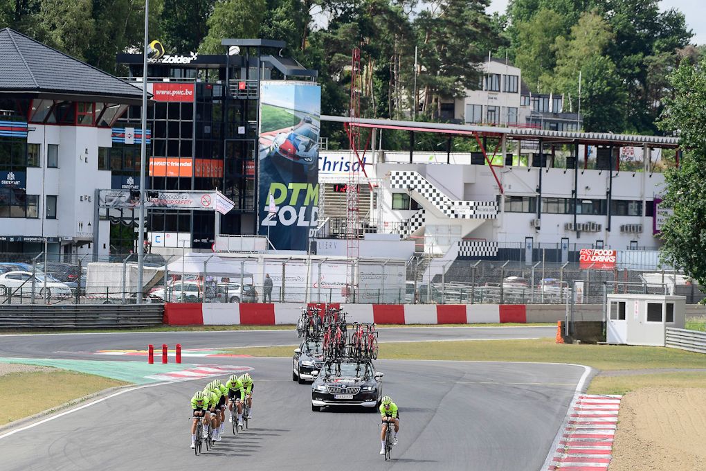 Trek-Segafredo in formation during team time trial practice in Zolder