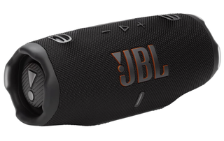 The JBL Charge 6 in Black