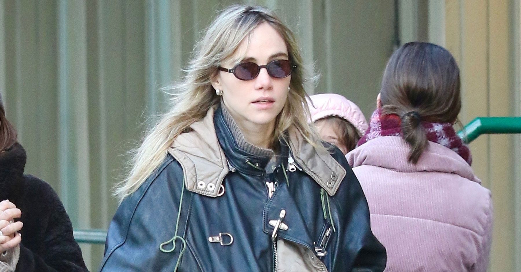 Suki Waterhouse’s Nike Sneakers Are Cooler Than Air Force 1s