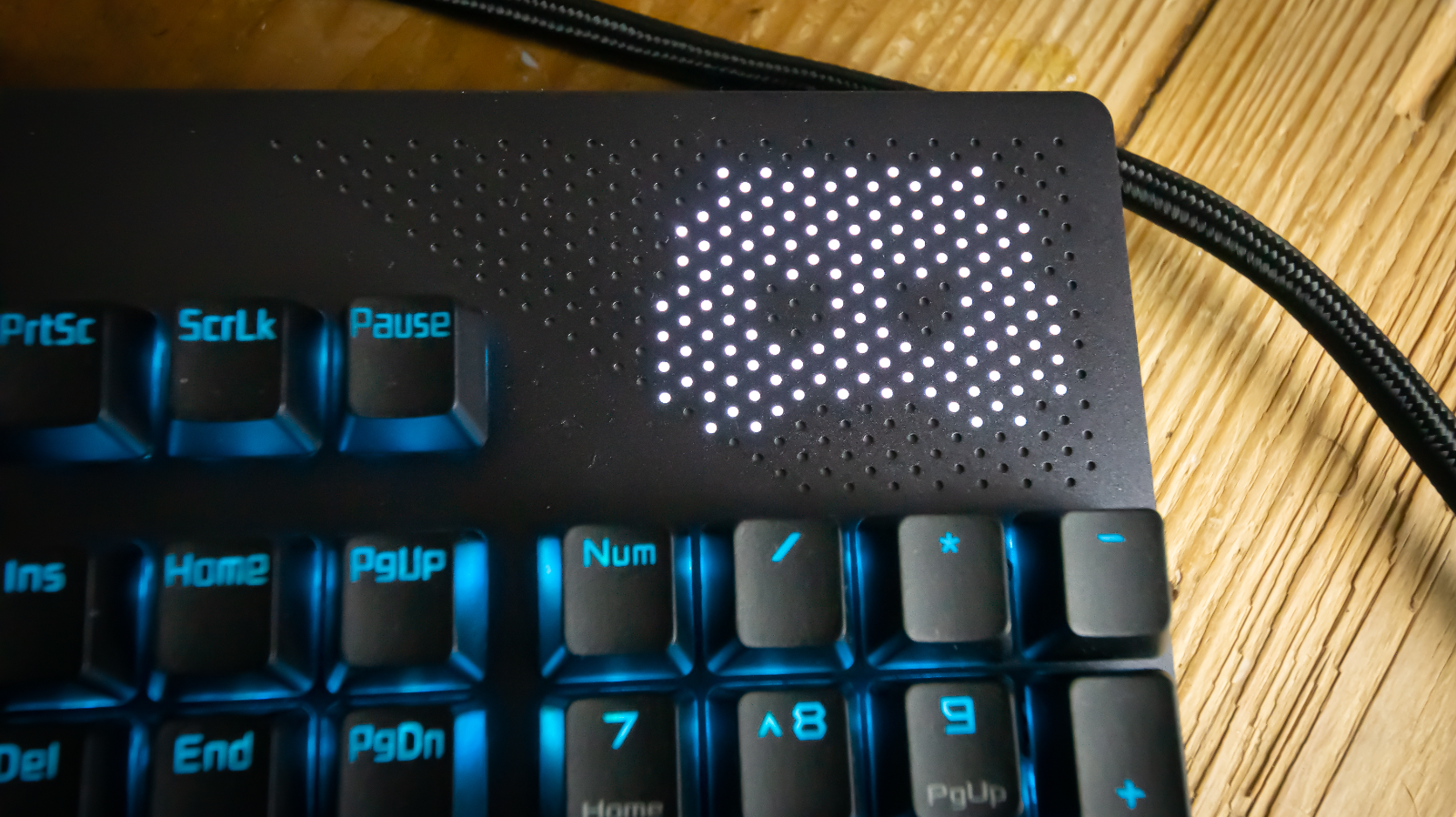 Asus ROG Strix Flare II Animate