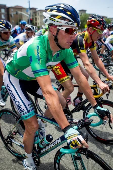 Lieuwe Westra (Vaconsoleil-DCM) began the day in the green sprinter's jersey.