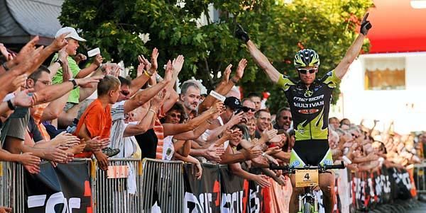 Moritz Milatz celebrates his win