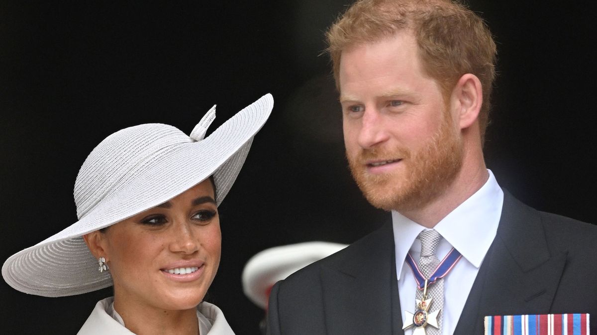 Why Harry and Meghan's Coronation decision has 14-day deadline | Woman ...