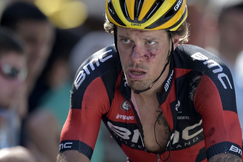 Daniel Oss (BMC) had a nasty crash