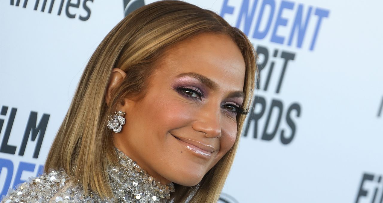 SANTA MONICA, CALIFORNIA - FEBRUARY 08: Jennifer Lopez attends the 2020 Film Independent Spirit Awards on February 08, 2020 in Santa Monica, California. (Photo by Toni Anne Barson/WireImage)